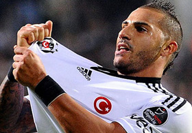 Ricardo Quaresma Beşiktaşa geri dönsün !