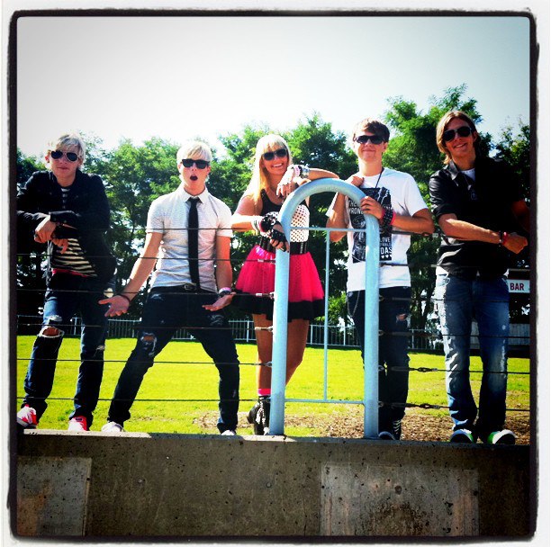 R5(Ready Set Rock)