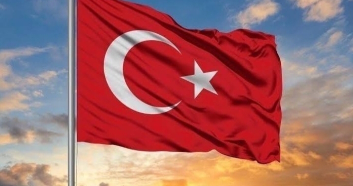 Yeni Yapılacak Olan Polislik Alımında Yaş Şartının 35 Olmasını Talep Ediyoruz