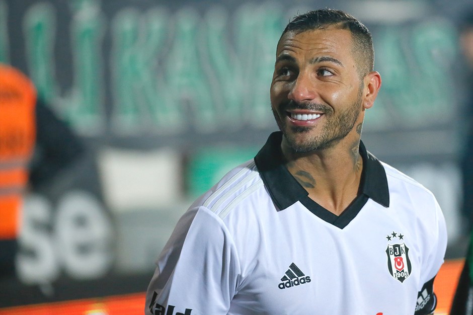 QUARESMA BEŞİKTAŞA 