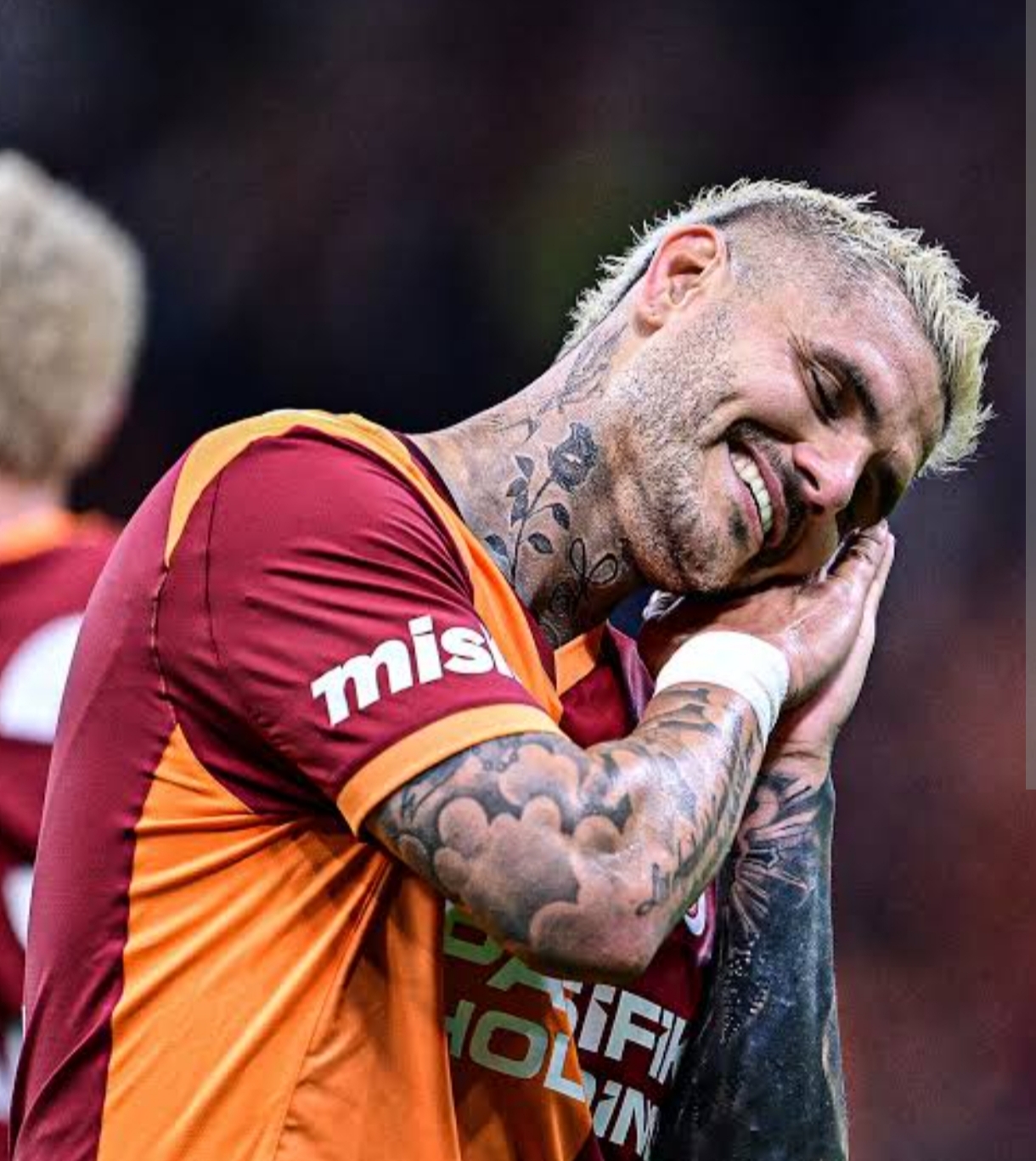 İcardinin Galatasaray'da Kalmasını ve Oynamaya Devam Etmesini İstiyoruz