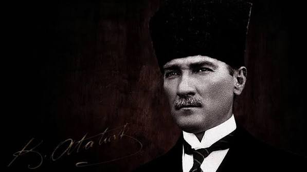 Paradox Interactive'in Atatürk'e Yönelik Saygısız İçerikleri Kaldırmasını ve Sorumlular Hakkında İşlem Yapılmasını Talep Ediyoruz