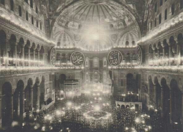 Fethin Sembolü Ayasofya Camii İkinci Bir Fetih Beklemektedir