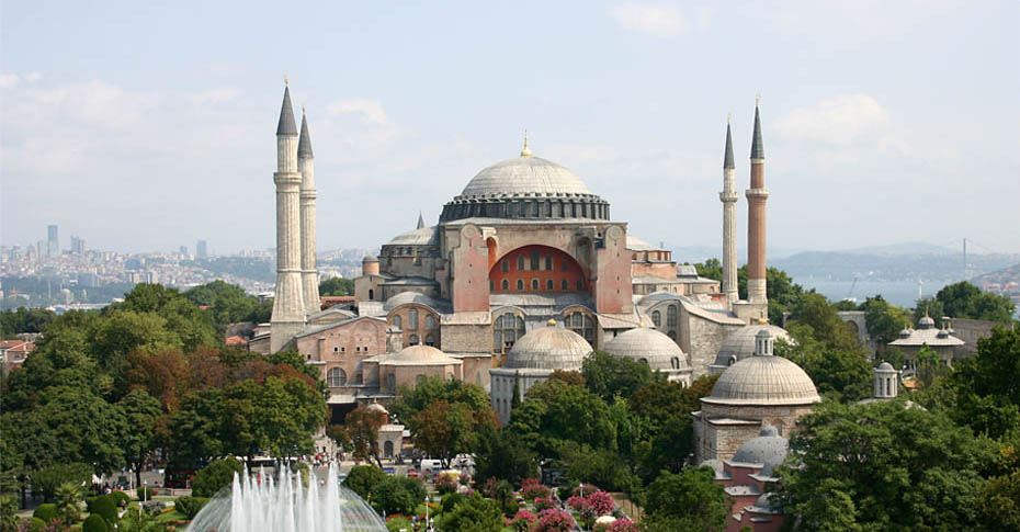 AYASOFYA CAMİ İBADETE AÇILSIN