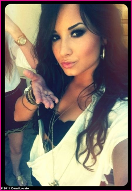 Demi Lovato'nun Türkiye'ye Gelmesini İstiyoruz