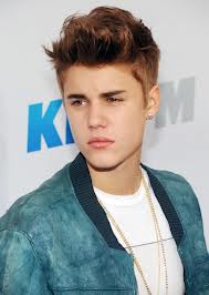ATV JUSTIN BIEBER 'A ''ATARLI ERGEN '' DEDİĞİ İÇİN ÖZÜR DİLEMELİ ÖZÜR DİLE