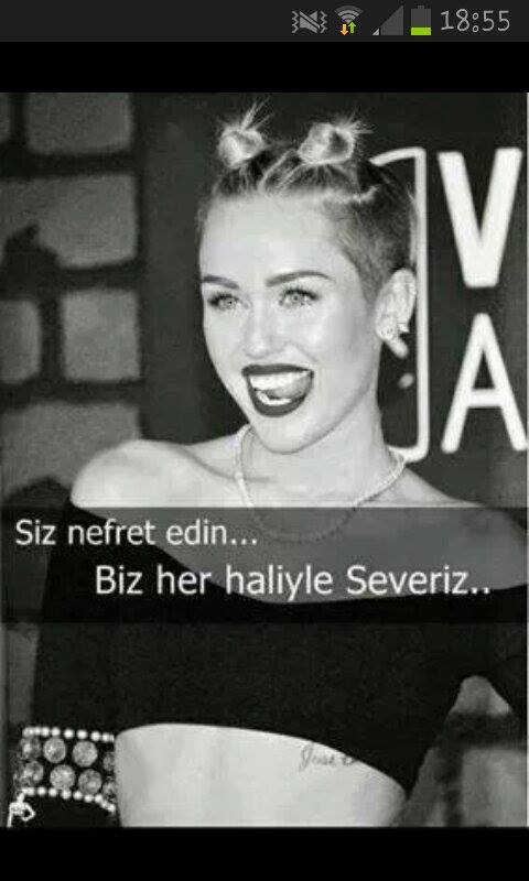 #MileyPleaseComeToTurkeyOnHolidays
