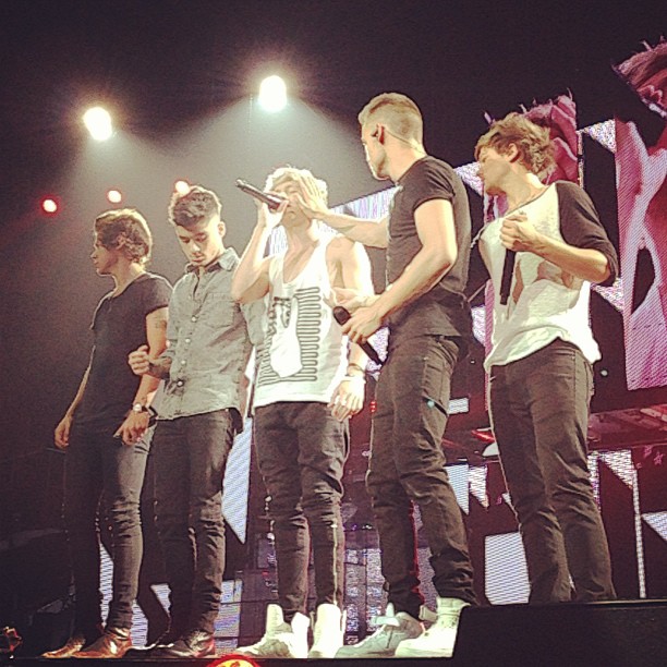 One Direction Come To Azerbaijan and Turkey!