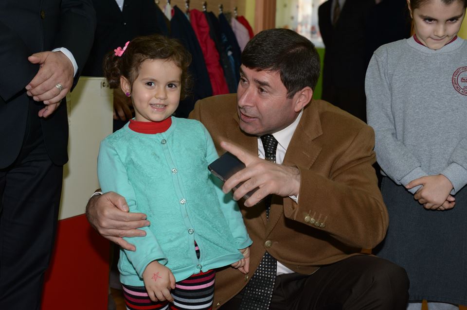 MÜDÜRÜMÜ GERİ İSTİYORUM.