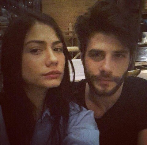 DEMET ÖZDEMİR İMZA GÜNÜ YAPSIN
