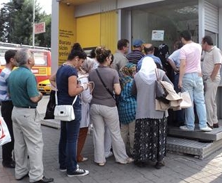 İETT'nin sayfasından seyahat kartlarına para yüklenebilsin
