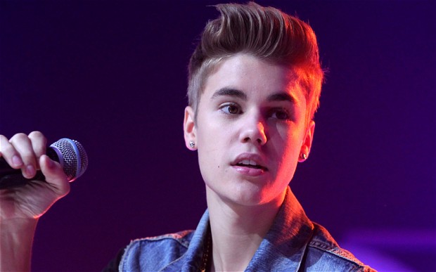 JUSTİN BİEBER TURKEY TİCKETS SHOULD NOT BE EXPENSİVE!!!!!!!!