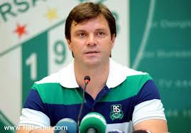 BURSASPOR ERTUĞRUL HOCANIN GERİ GELMESİNİ İSTİYOR